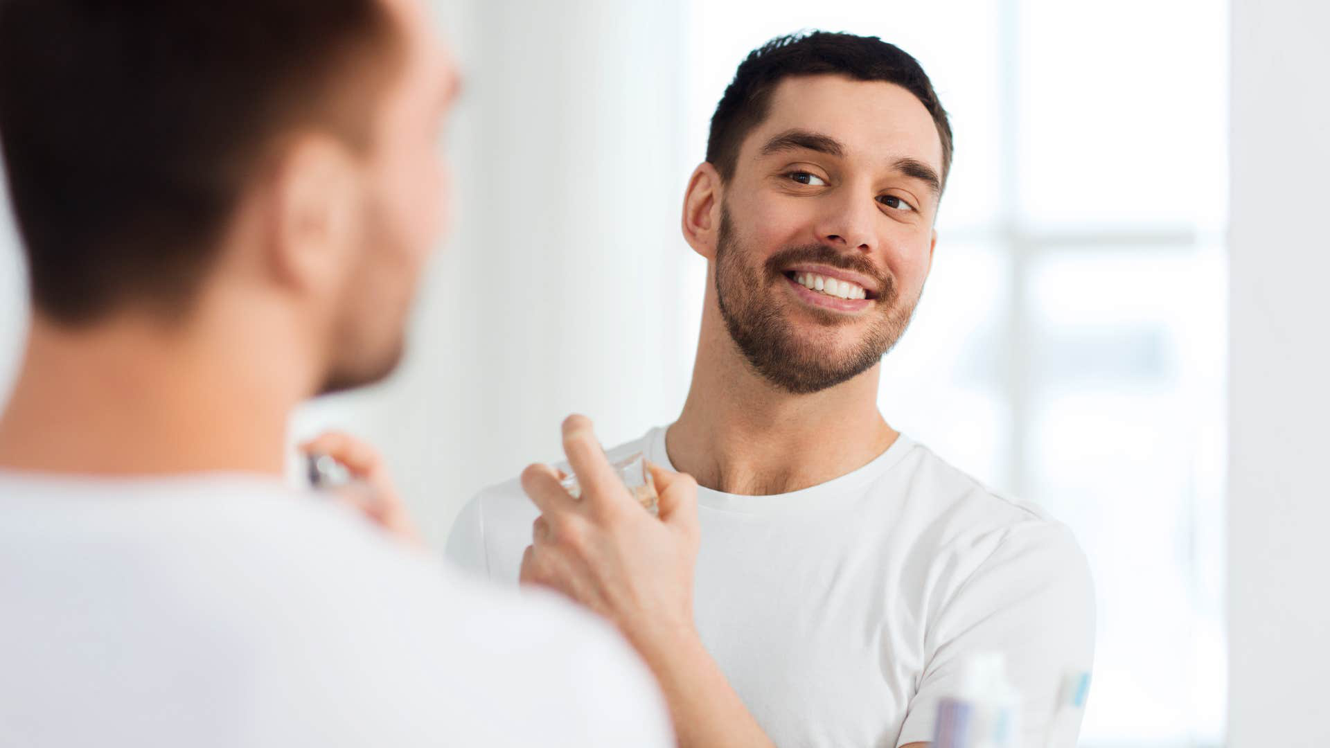 9 sai lầm khi vệ sinh khiến cơ thể bạn "bốc mùi" - Ảnh 6. 9 sai lầm khi vệ sinh khiến cơ thể bạn "bốc mùi" - Ảnh 6.