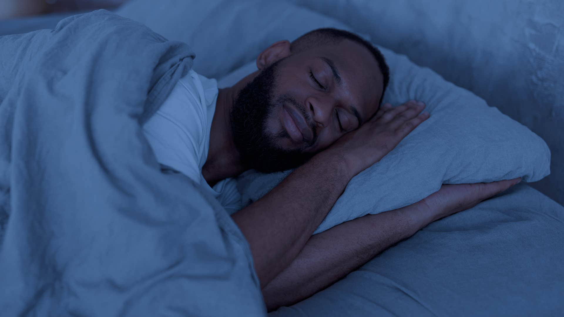 9 sai lầm khi vệ sinh khiến cơ thể bạn "bốc mùi" - Ảnh 4. 9 sai lầm khi vệ sinh khiến cơ thể bạn "bốc mùi" - Ảnh 4.