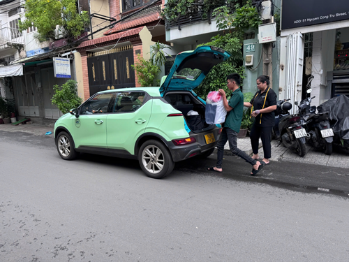 Ứng dụng gọi xe tăng tốc "điện hóa" - Ảnh 1. Ứng dụng gọi xe tăng tốc "điện hóa" - Ảnh 1.