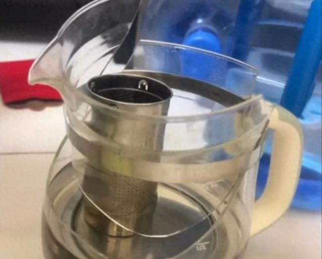 Bé trai 1 tuổi bỏng 40% cơ thể vì vật dụng nhà nào cũng có này phát nổ- Ảnh 2.