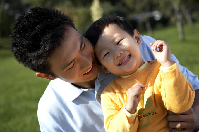 Cha có 3 đặc điểm này, con lớn lên bị ảnh hưởng đến tính cách: Không phải mê tín mà là thực tế cuộc sống- Ảnh 1. Cha có 3 đặc điểm này, con lớn lên bị ảnh hưởng đến tính cách: Không phải mê tín mà là thực tế cuộc sống- Ảnh 1.