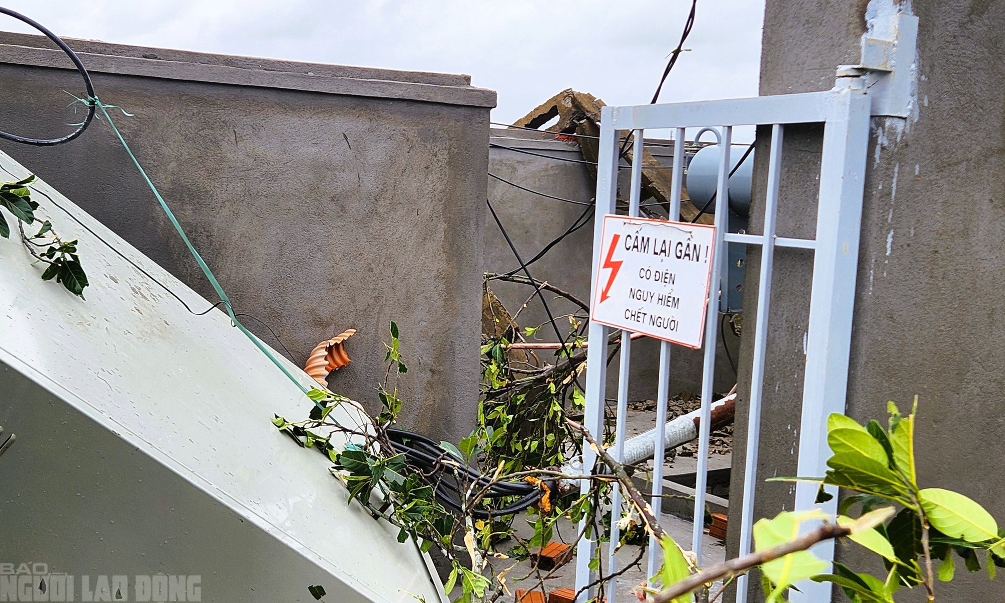 Hiện trường tan hoang sau trận lốc xoáy kinh hoàng ở Thanh Hóa- Ảnh 17.