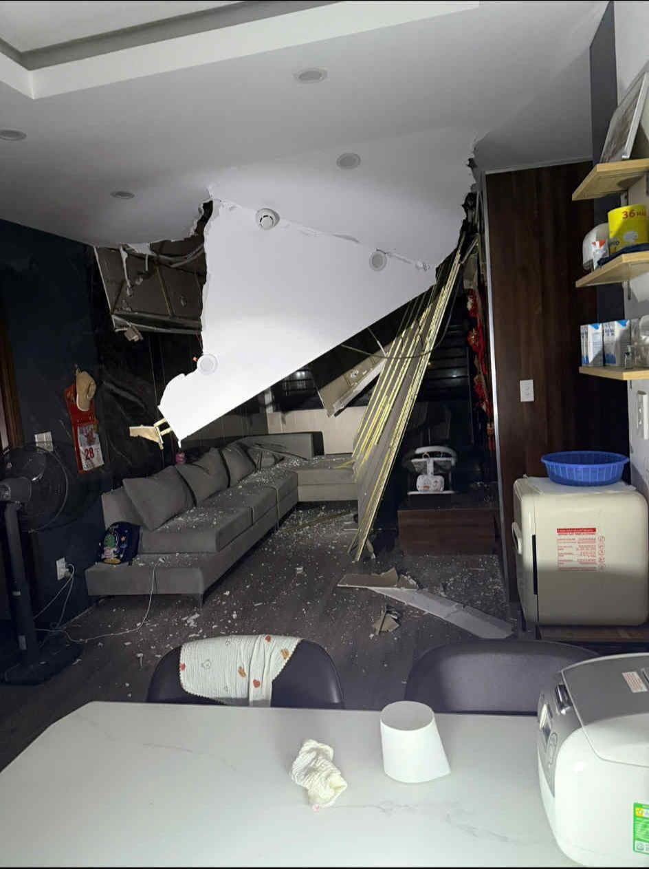 Hình ảnh tan hoang ở nơi tâm Bão số 10 quần thảo suốt đêm- Ảnh 7.