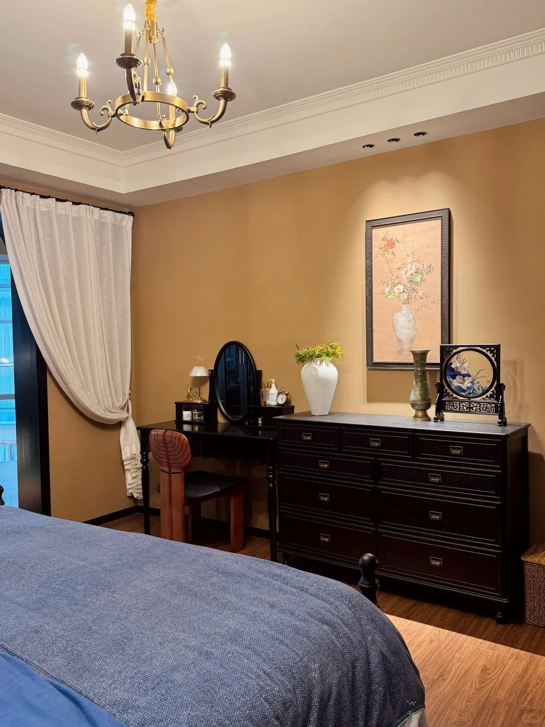 Sau khi ly hôn chồng, người phụ nữ trung niên gây sốc khi tự tay biến căn nhà thành "lâu đài trên không" xa hoa - Ảnh 11.