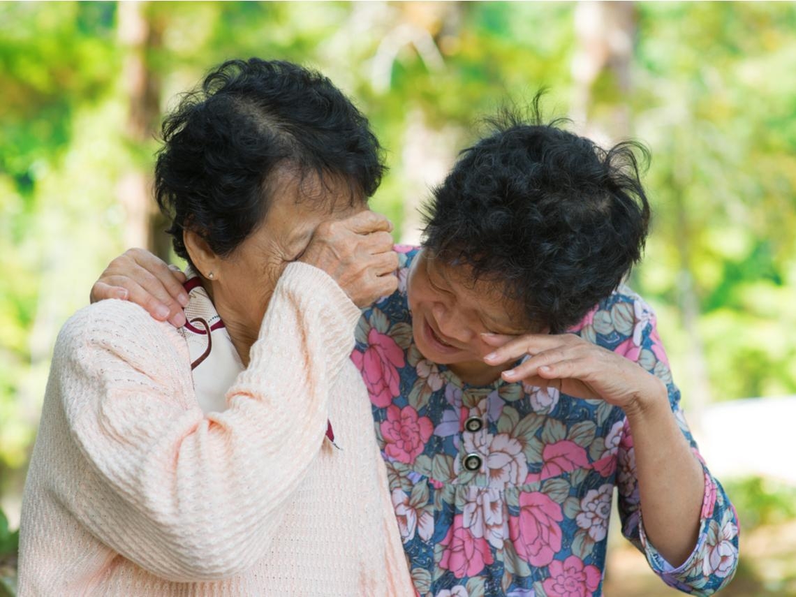 Ngày mưa ngồi ngẫm lại tôi nhận ra: Cha mẹ thường làm 5 thứ này thay con, khả năng con lớn lên vô ơn tăng thêm 10%- Ảnh 1.