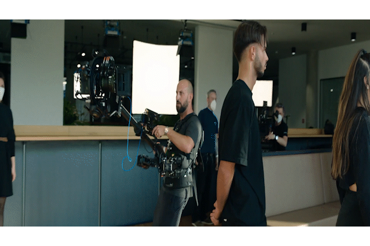 Steadicam Trinity - ‘Vũ khí tối thượng’ của các nhà quay phim đắt đỏ thế nào? Sang-xịn-mịn thế nào? - Ảnh 4.