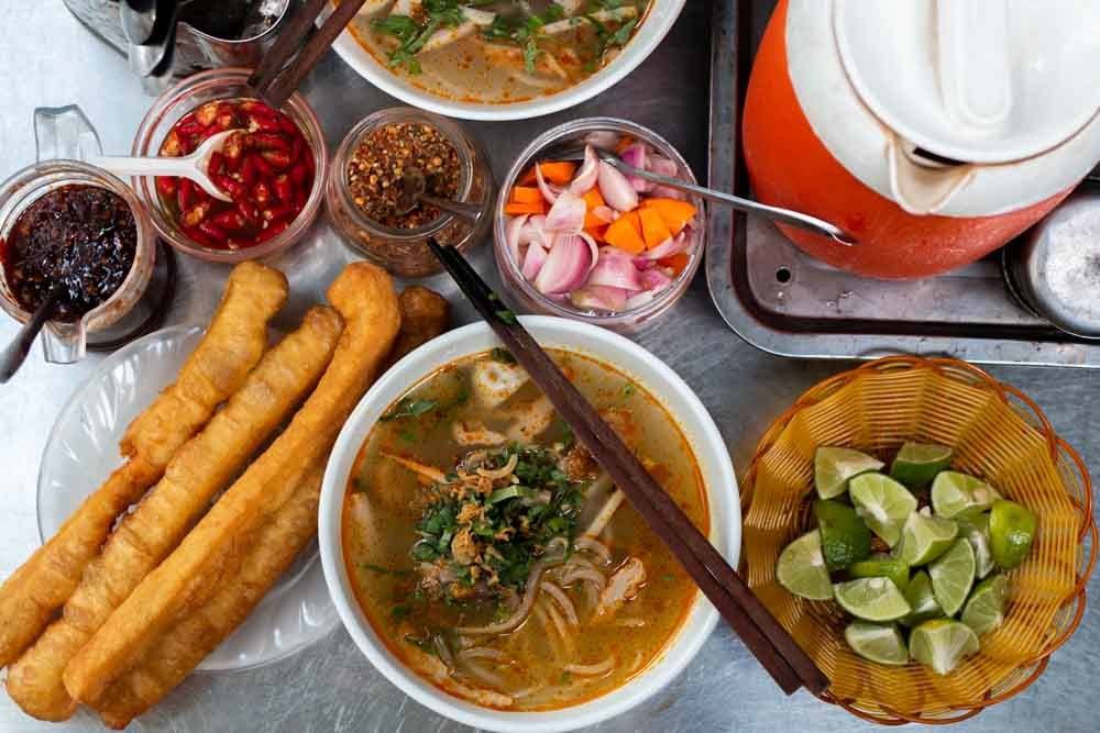 Khách Tây thốt lên: Món ăn này của Việt Nam vừa ngon lại vừa rẻ, có ai mà không thích chứ?- Ảnh 3.