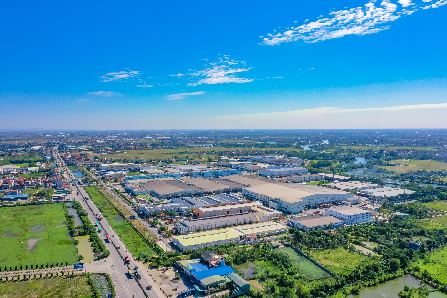 “Chìa khóa” nâng chuẩn khu công nghiệp xanh - thông minh tại Việt Nam - Ảnh 1. “Chìa khóa” nâng chuẩn khu công nghiệp xanh - thông minh tại Việt Nam - Ảnh 1.