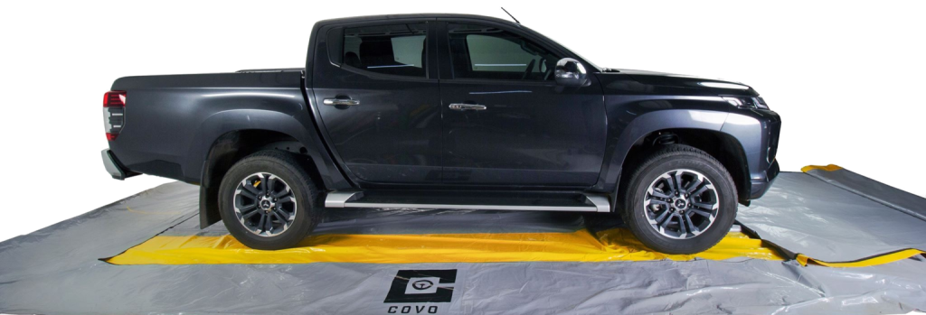 Startup Việt cứu nguy ô tô khi lụt: Bán bạt chống ngập biến ô tô thành xuồng, nâng được cả xe bán tải 1.800 kg khiến 4 “cá mập” tranh giành- Ảnh 2.