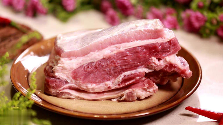 Mua thịt bò đừng chọn bừa: Dân sành ăn chỉ nhắm đúng 3 phần này, chế biến đúng cách thơm ngon gấp bội- Ảnh 2. Mua thịt bò đừng chọn bừa: Dân sành ăn chỉ nhắm đúng 3 phần này, chế biến đúng cách thơm ngon gấp bội- Ảnh 2.