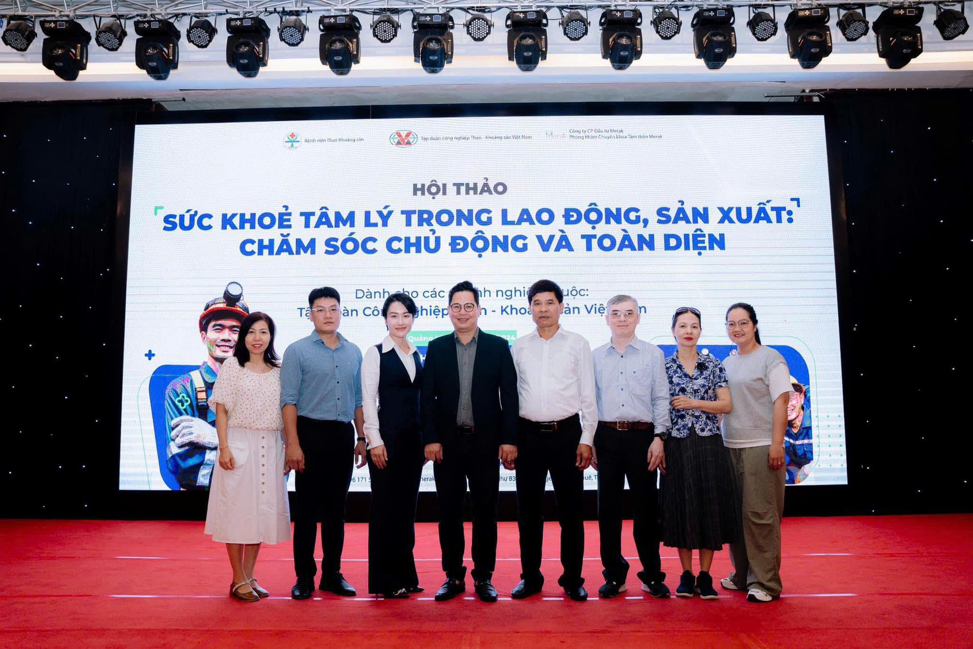 TKV đưa sức khỏe tâm lý vào khám định kỳ cho công nhân - Ảnh 4. TKV đưa sức khỏe tâm lý vào khám định kỳ cho công nhân - Ảnh 4.