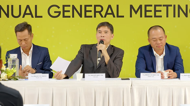 MWG học mô hình hậu mãi của ngành xe hơi: Ông Nguyễn Đức Tài nói "Lợi nhuận lớn của đại lý ô tô không đến từ bán xe, mà từ dịch vụ bảo dưỡng" - Ảnh 1.