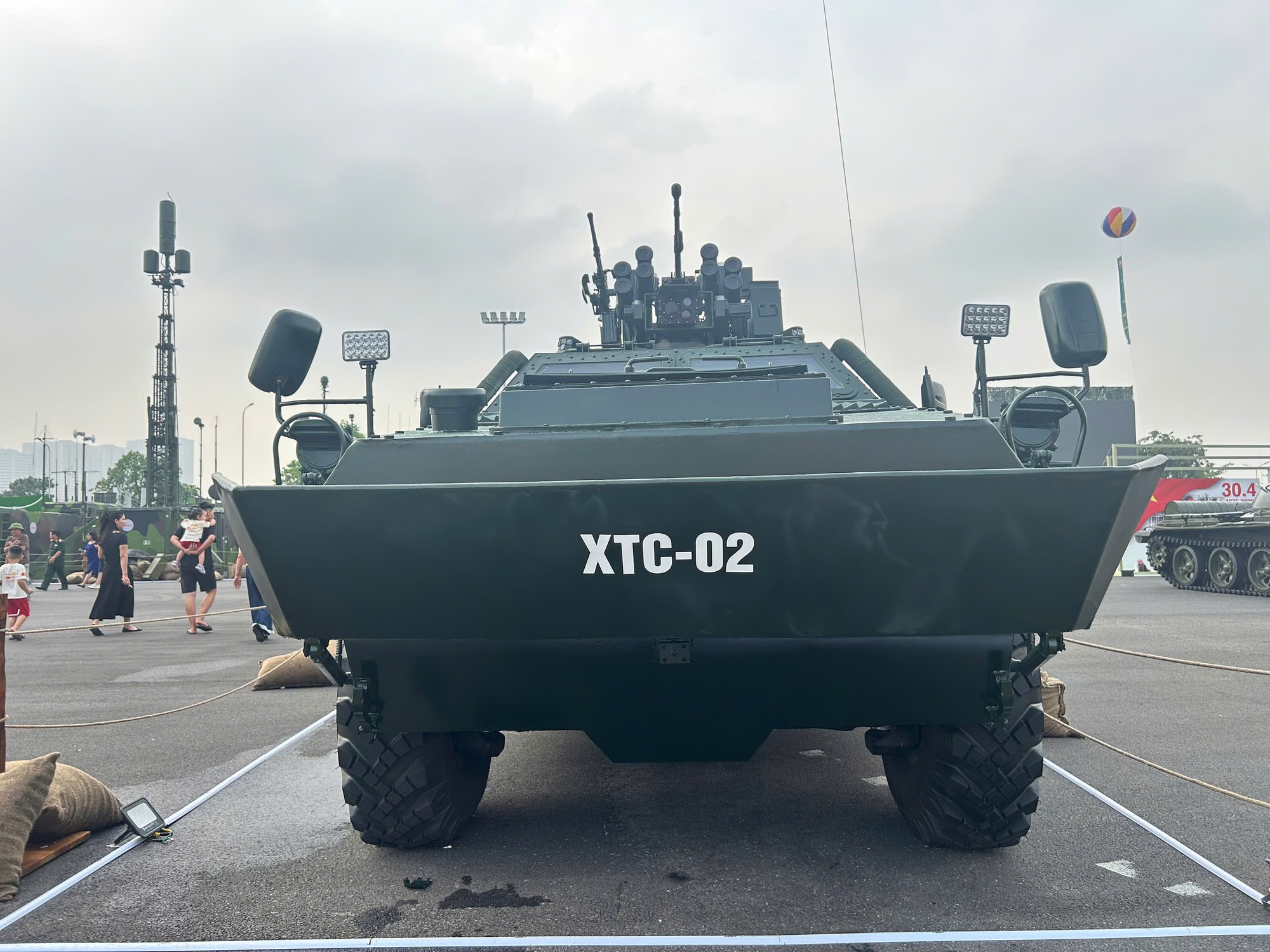 Cận cảnh xe thiết giáp chở quân chiến đấu XTC-02 do Việt Nam sản xuất với hoả lực mạnh- Ảnh 11. Cận cảnh xe thiết giáp chở quân chiến đấu XTC-02 do Việt Nam sản xuất với hoả lực mạnh- Ảnh 11.