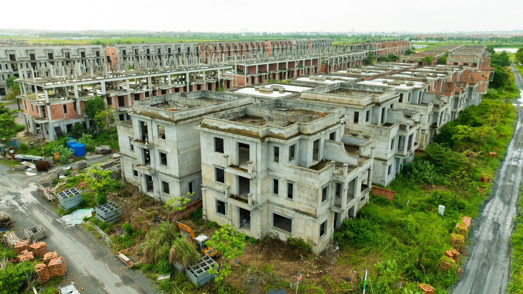 Khúc sông mỗi km “cõng” gần một tỷ USD bất động sản: Loạt ông lớn Vingroup, Sun Group, Novaland…quy tụ- Ảnh 9. Khúc sông mỗi km “cõng” gần một tỷ USD bất động sản: Loạt ông lớn Vingroup, Sun Group, Novaland…quy tụ- Ảnh 9.