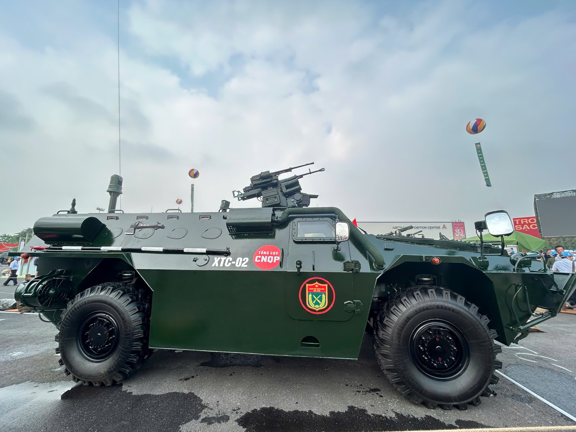 Cận cảnh xe thiết giáp chở quân chiến đấu XTC-02 do Việt Nam sản xuất với hoả lực mạnh- Ảnh 1. Cận cảnh xe thiết giáp chở quân chiến đấu XTC-02 do Việt Nam sản xuất với hoả lực mạnh- Ảnh 1.
