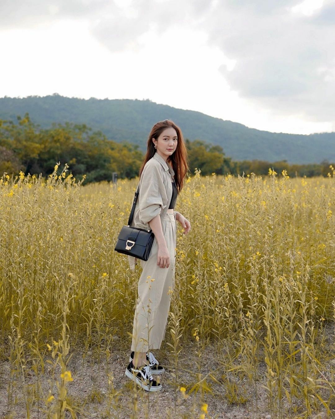 Người trẻ 2025: Càng ít mua sắm càng tự tin về tài chính - lối sống ngược khiến nhiều phụ huynh bất ngờ- Ảnh 4.