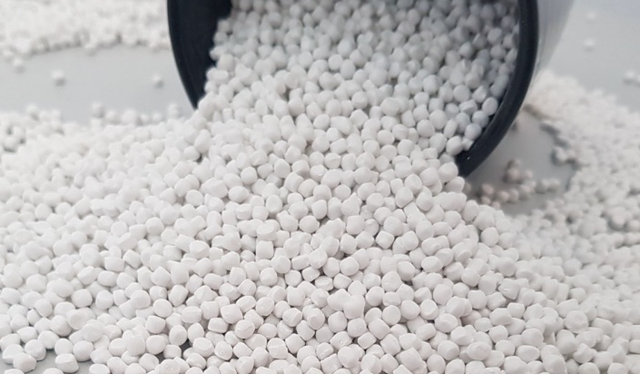 Mỹ, Trung Quốc đua nhau gửi một loại nguyên liệu quan trọng vào Việt Nam: Thuế nhập khẩu 0%, hơn 1 nửa thế giới đang đổ xô đến nước ta mua hàng- Ảnh 1. Mỹ, Trung Quốc đua nhau gửi một loại nguyên liệu quan trọng vào Việt Nam: Thuế nhập khẩu 0%, hơn 1 nửa thế giới đang đổ xô đến nước ta mua hàng- Ảnh 1.