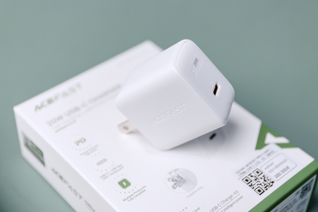 Giảm giá 9/9 cực khủng: iPhone giá sốc từ 7,3 triệu đồng, phụ kiện công nghệ rẻ khó tin- Ảnh 3. Giảm giá 9/9 cực khủng: iPhone giá sốc từ 7,3 triệu đồng, phụ kiện công nghệ rẻ khó tin- Ảnh 3.