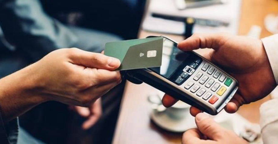 Giao dịch thanh toán không dùng tiền mặt tăng hơn 25% về giá trị - Ảnh 1.