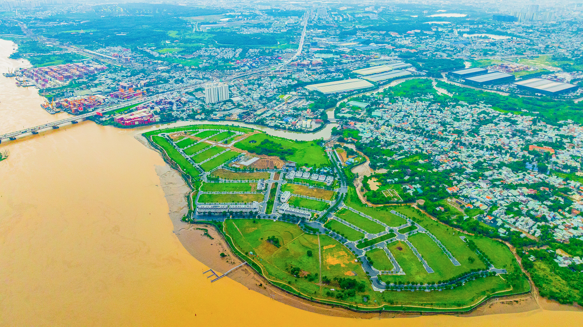 Toàn cảnh đô thị đảo sát vách TP.HCM, đối diện dự án 72.000 tỷ của Sun Group, góp phần đẩy giá đất xung quanh tăng gấp 10 lần- Ảnh 4. Toàn cảnh đô thị đảo sát vách TP.HCM, đối diện dự án 72.000 tỷ của Sun Group, góp phần đẩy giá đất xung quanh tăng gấp 10 lần- Ảnh 4.