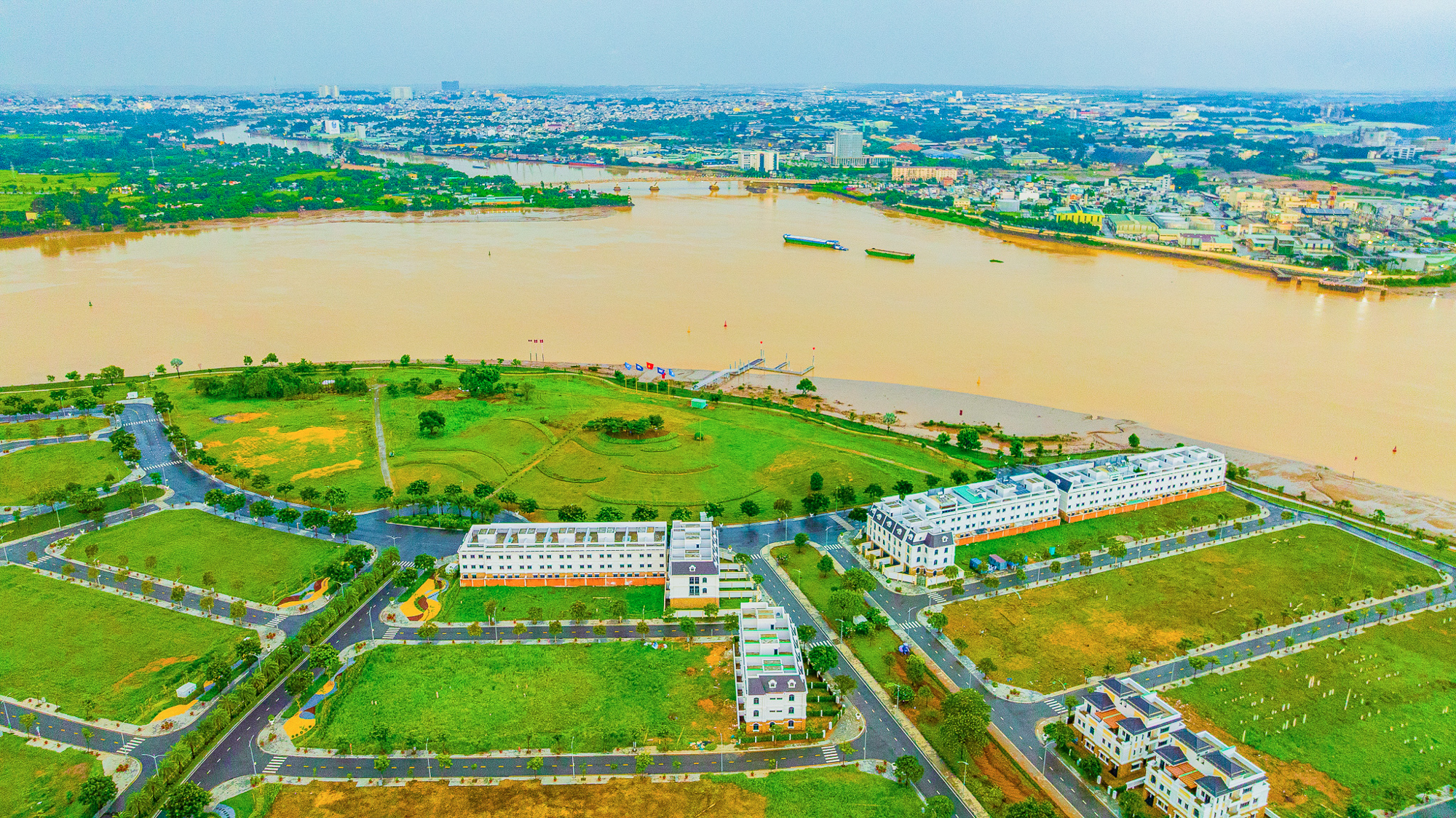 Toàn cảnh đô thị đảo sát vách TP.HCM, đối diện dự án 72.000 tỷ của Sun Group, góp phần đẩy giá đất xung quanh tăng gấp 10 lần- Ảnh 5. Toàn cảnh đô thị đảo sát vách TP.HCM, đối diện dự án 72.000 tỷ của Sun Group, góp phần đẩy giá đất xung quanh tăng gấp 10 lần- Ảnh 5.