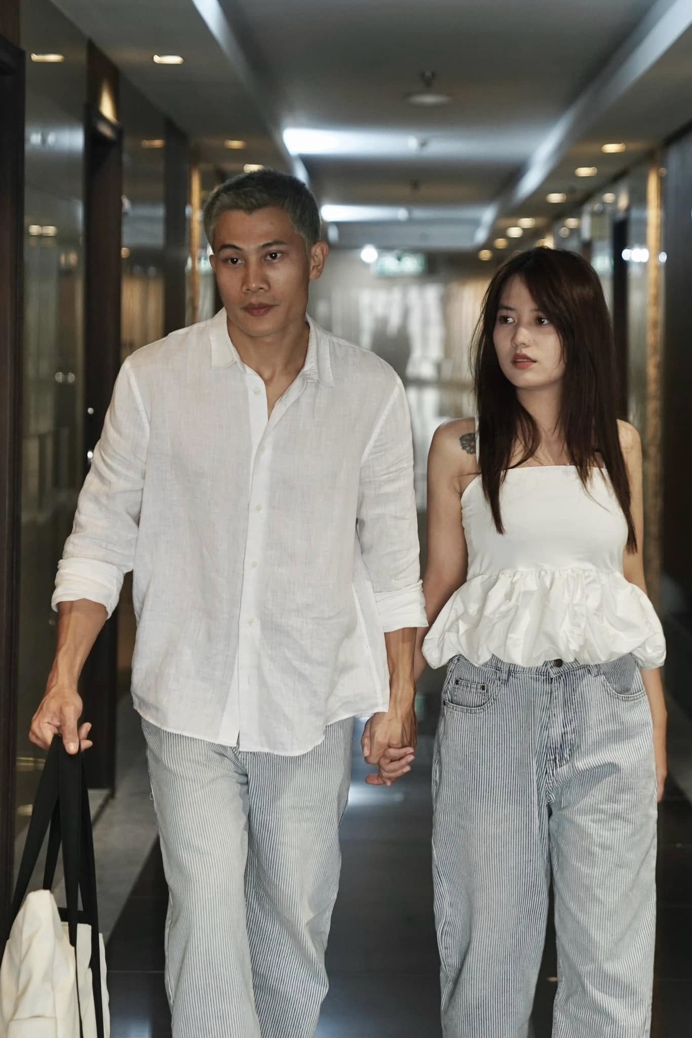 Không hề trùng hợp hơn khi vợ anh Tạ ngoài đời tên Yến, là thanh mai trúc mã, nhan sắc 0 điểm- Ảnh 2. Không hề trùng hợp hơn khi vợ anh Tạ ngoài đời tên Yến, là thanh mai trúc mã, nhan sắc 0 điểm- Ảnh 2.