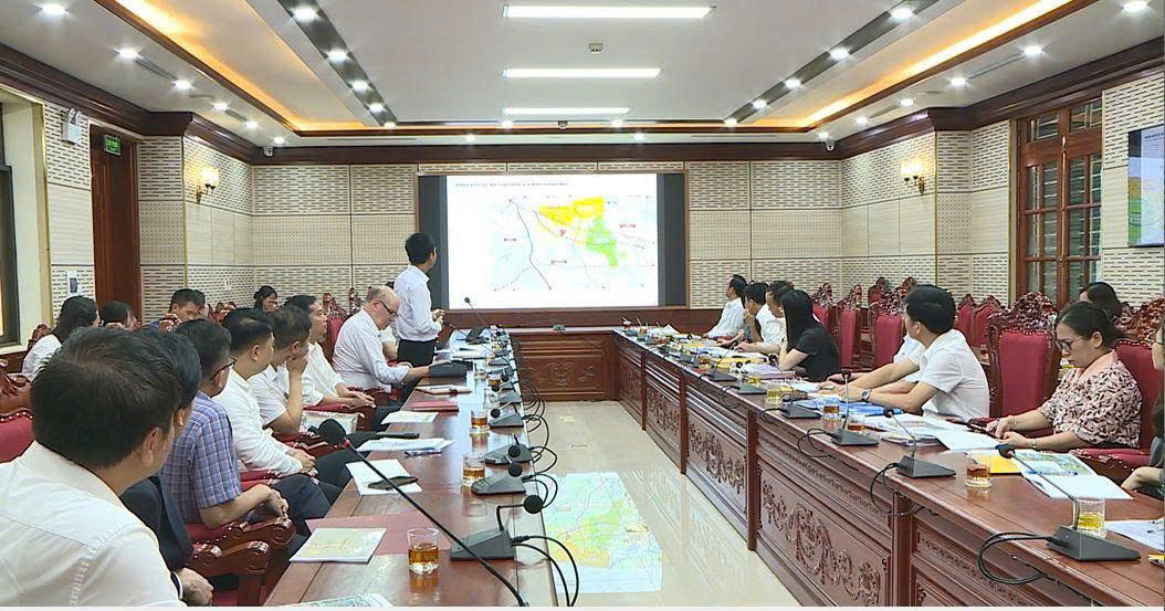 Tập đoàn T&T của Bầu Hiển bất ngờ đến một xã ngoại thành Hà Nội, cách trung tâm 30 km để khảo sát đầu tư dự án “khủng” - Ảnh 1.