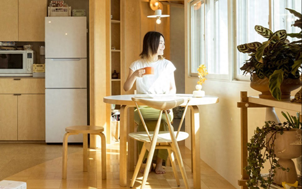 Sau khi ly hôn, người phụ nữ 38 tuổi sống một mình trong căn hộ 68m²: Hóa ra vẫn có thể hạnh phúc viên mãn- Ảnh 1. Sau khi ly hôn, người phụ nữ 38 tuổi sống một mình trong căn hộ 68m²: Hóa ra vẫn có thể hạnh phúc viên mãn- Ảnh 1.