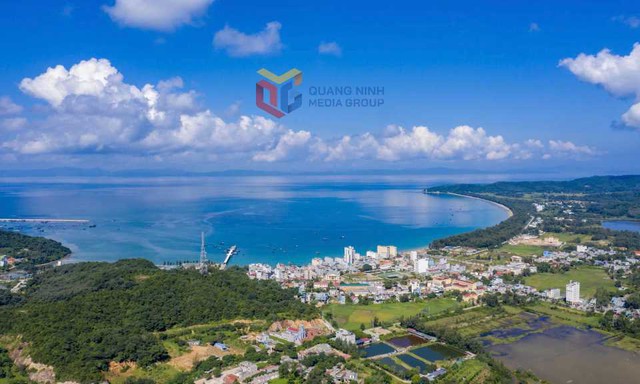 Từ đảo hoang sơ thành thiên đường giải trí biển đảo đặc sắc, khác biệt ngay cạnh cửa ngõ Thủ đô- Ảnh 1.