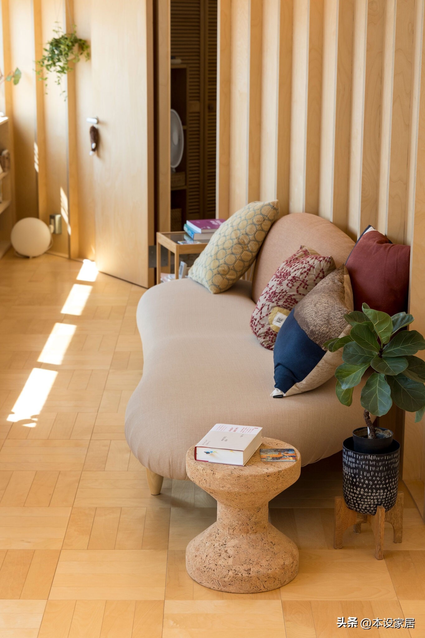 Sau khi ly hôn, người phụ nữ 38 tuổi sống một mình trong căn hộ 68m²: Hóa ra vẫn có thể hạnh phúc viên mãn- Ảnh 3. Sau khi ly hôn, người phụ nữ 38 tuổi sống một mình trong căn hộ 68m²: Hóa ra vẫn có thể hạnh phúc viên mãn- Ảnh 3.