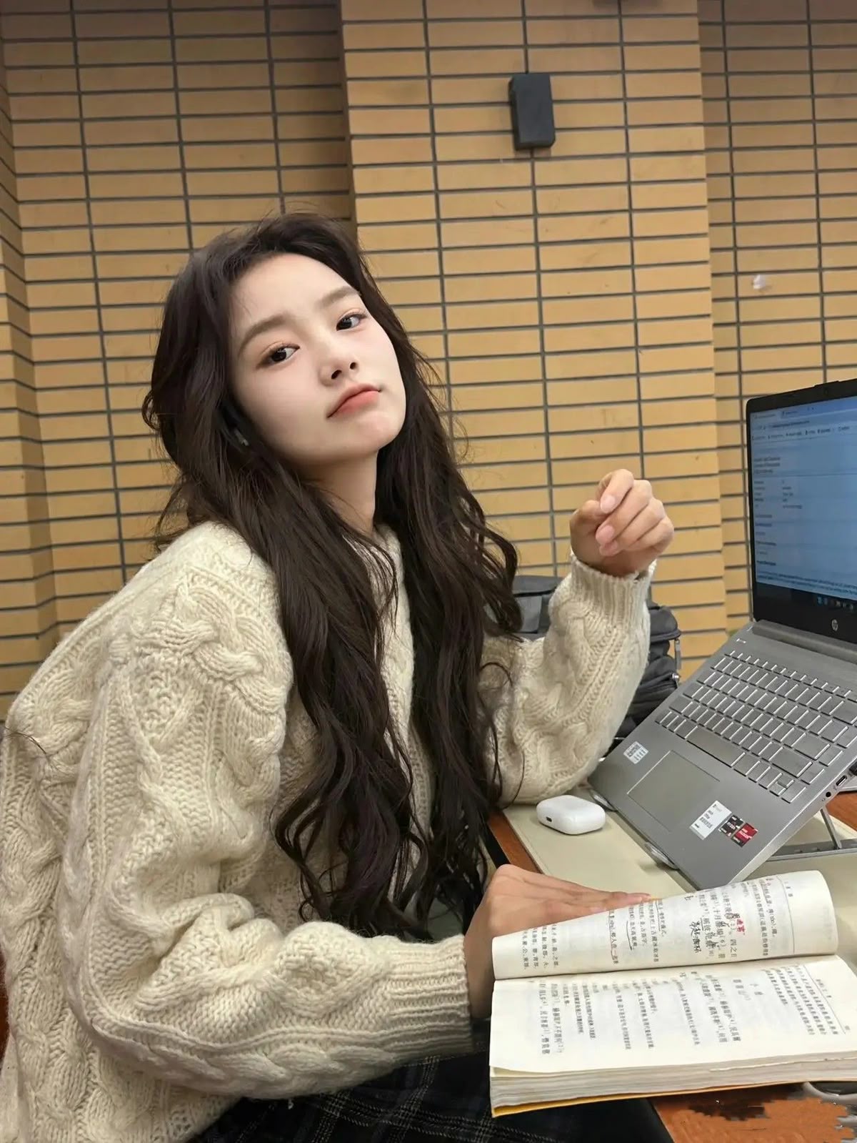 5 Kiểu người sống tích cực và những phẩm chất giúp họ nhận phước lành trong năm 2026 - Ảnh 2. 5 Kiểu người sống tích cực và những phẩm chất giúp họ nhận phước lành trong năm 2026 - Ảnh 2.