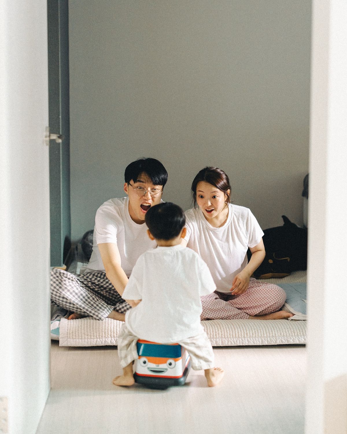 10 Điều luật giáo dục gia đình giúp trẻ sống tự tin và an toàn - Ảnh 1.