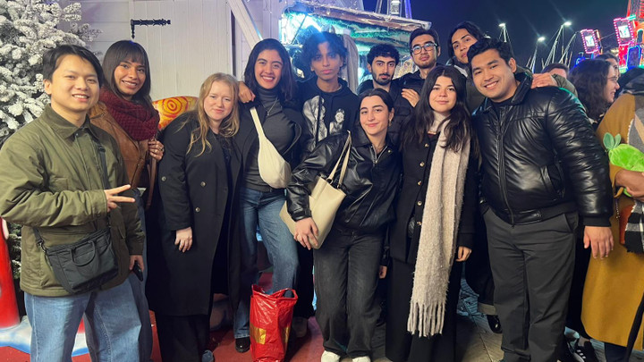 Du học sinh Việt đón năm mới 2026: Kết nối văn hóa và ước mơ mới - Ảnh 1.