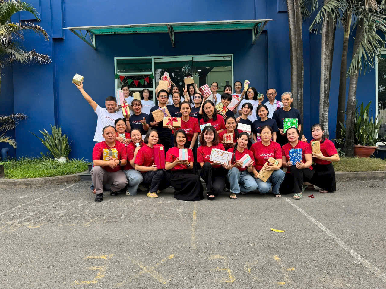 Thưởng Tết cao và những Điều đặc biệt cho người lao động dịp đầu năm mới - Ảnh 3.