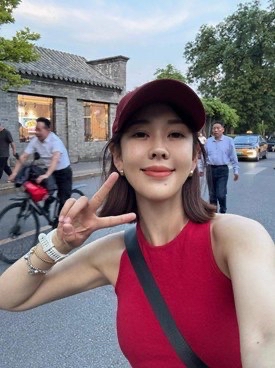 10 Bí quyết sống Sau 40 giúp bạn sống cuộc đời trọn vẹn và hạnh phúc hơn - Ảnh 1. 10 Bí quyết sống Sau 40 giúp bạn sống cuộc đời trọn vẹn và hạnh phúc hơn - Ảnh 1.