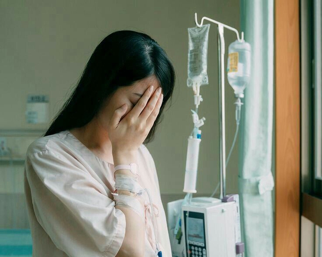 5 nỗi sợ mỗi khi đến bệnh viện ai cũng từng “run cầm cập” nhưng chẳng dám kể với ai- Ảnh 1.