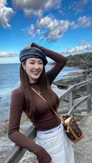 10 Bí quyết sống Sau 40 giúp bạn sống cuộc đời trọn vẹn và hạnh phúc hơn - Ảnh 2. 10 Bí quyết sống Sau 40 giúp bạn sống cuộc đời trọn vẹn và hạnh phúc hơn - Ảnh 2.