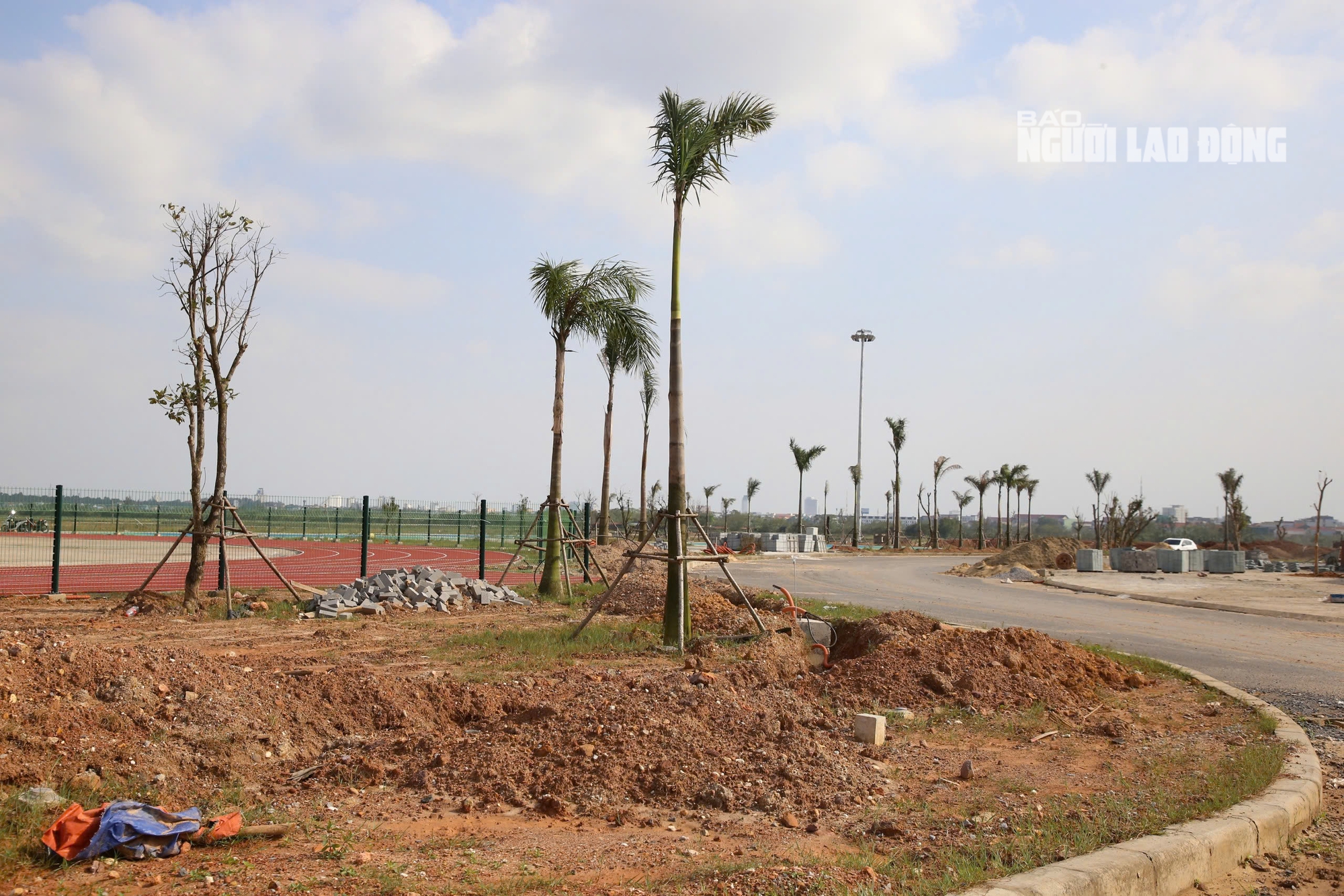 Nhà thi đấu kim cương xanh 340 tỉ đồng tại trung tâm thể dục thể thao Quảng Trị - Ảnh 16. Nhà thi đấu kim cương xanh 340 tỉ đồng tại trung tâm thể dục thể thao Quảng Trị - Ảnh 16.