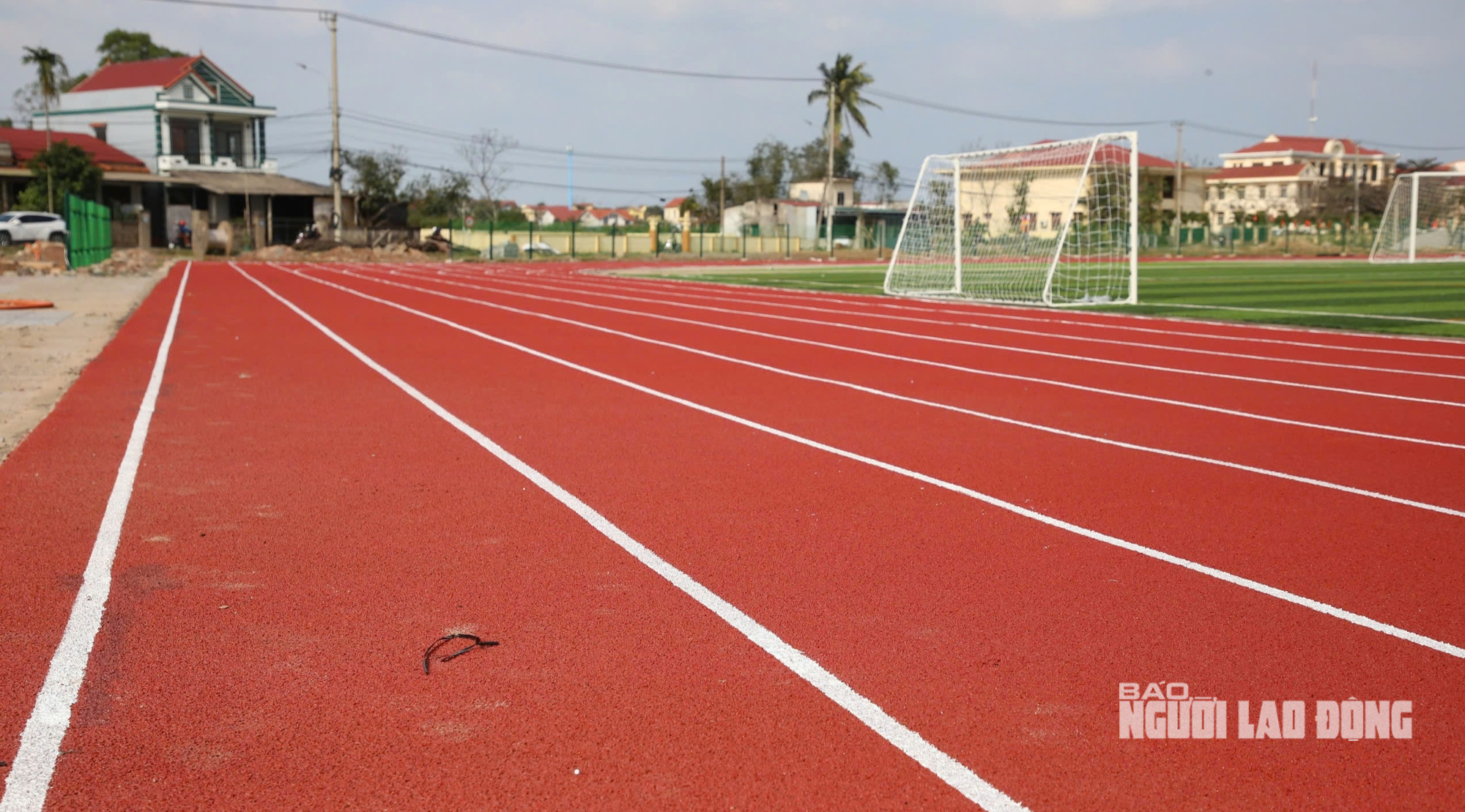 Nhà thi đấu kim cương xanh 340 tỉ đồng tại trung tâm thể dục thể thao Quảng Trị - Ảnh 21. Nhà thi đấu kim cương xanh 340 tỉ đồng tại trung tâm thể dục thể thao Quảng Trị - Ảnh 21.