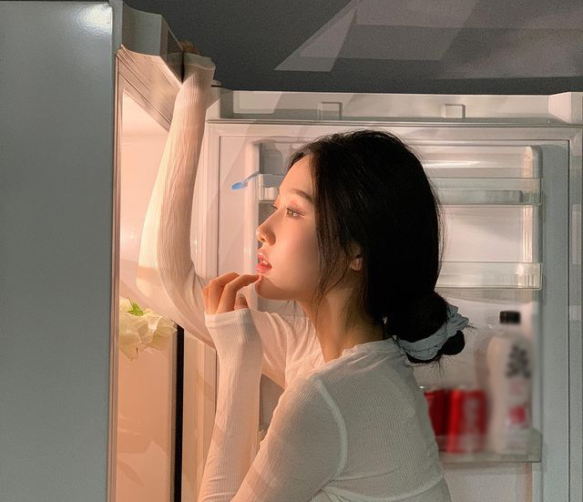 Kiểm tra tủ lạnh ngay: 4 thực phẩm để càng lâu, mầm mống ung thư gan càng sinh sôi mạnh! - Ảnh 1.