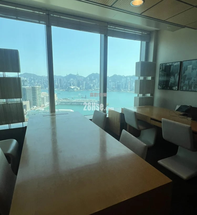 Oách nhất HongKong: Địa điểm khiến ai đi cũng nhìn mỏi cổ- Ảnh 7. Oách nhất HongKong: Địa điểm khiến ai đi cũng nhìn mỏi cổ- Ảnh 7.