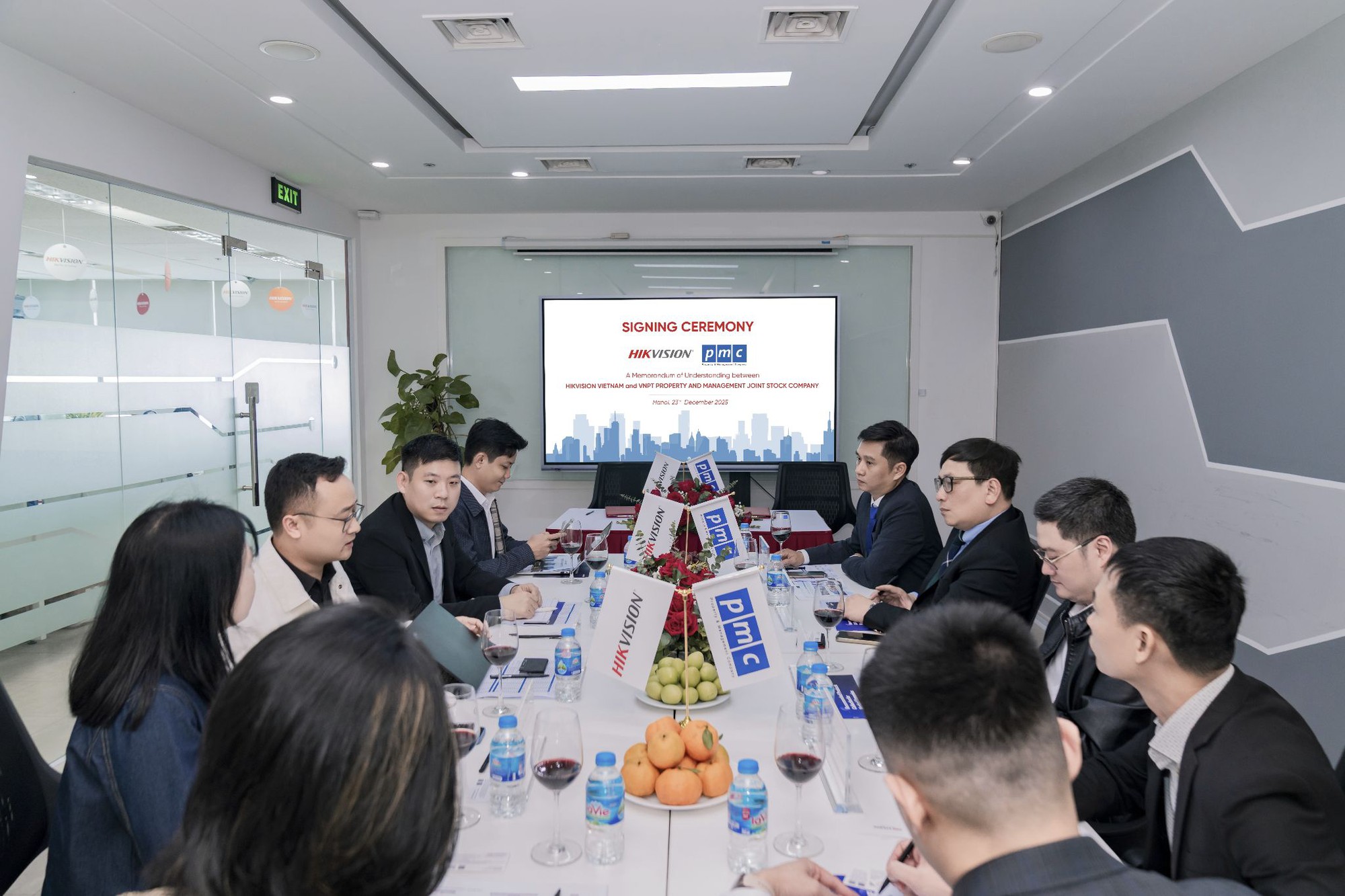 Hikvision hợp tác cùng PMC thúc đẩy giải pháp tòa nhà thông minh - Ảnh 1. Hikvision hợp tác cùng PMC thúc đẩy giải pháp tòa nhà thông minh - Ảnh 1.