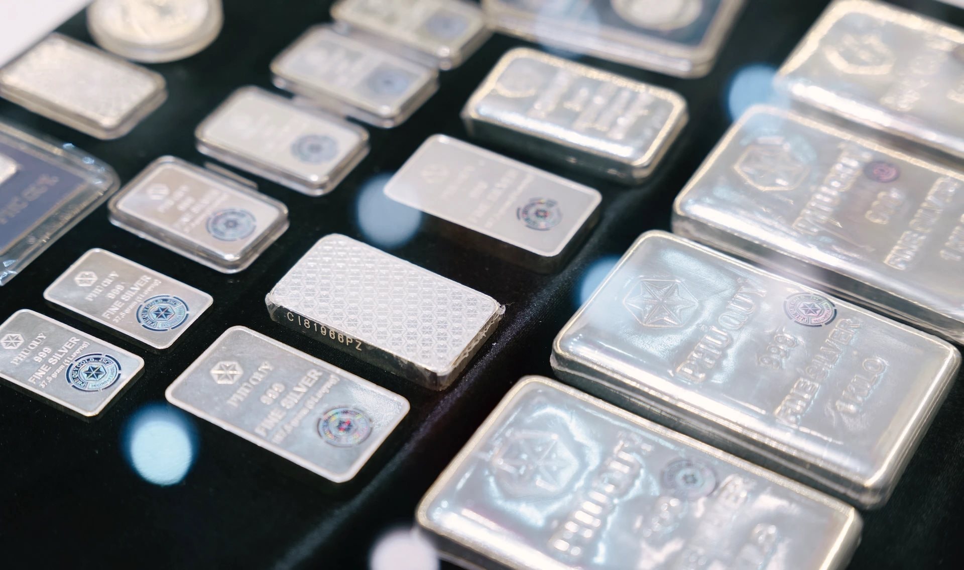 Giá bạc hôm nay giảm mạnh , biến động thị trường Tài sản lớn thứ 2 thế giới - Ảnh 1. Giá bạc hôm nay giảm mạnh , biến động thị trường Tài sản lớn thứ 2 thế giới - Ảnh 1.