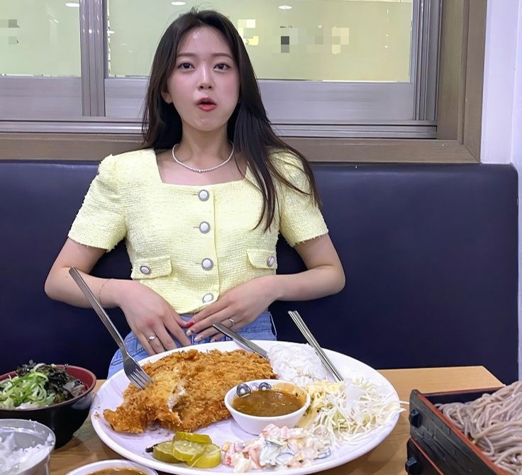 Ngày càng có nhiều người chết vì ung thư dạ dày? Bác sĩ cảnh báo: Đang ăn thấy 4 thứ này KHÁM NGAY còn kịp! - Ảnh 2.