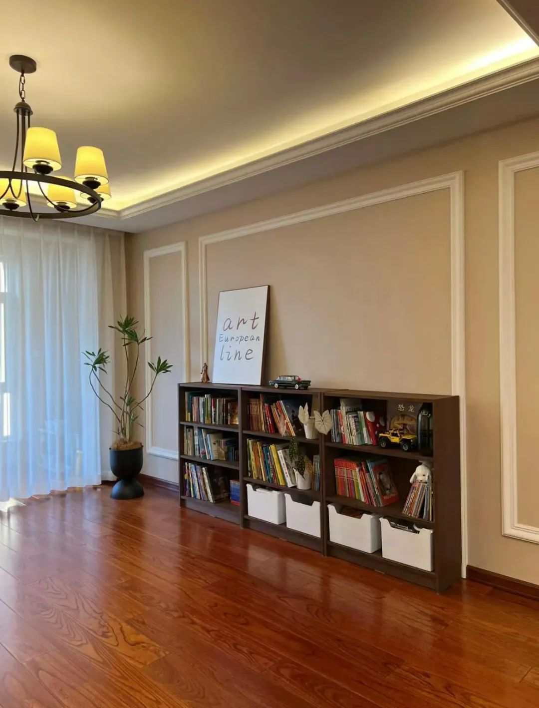 Nhà lúc nào cũng sạch bóng như nhà mẫu: Người phụ nữ trung niên sống tối giản đến mức khiến nhiều người… vừa mê vừa sợ- Ảnh 2.