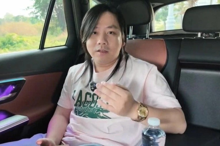 Khoa Pug bất ngờ tiết lộ tình hình tài chính hiện tại gây bất ngờ cho người hâm mộ - Ảnh 1. Khoa Pug bất ngờ tiết lộ tình hình tài chính hiện tại gây bất ngờ cho người hâm mộ - Ảnh 1.