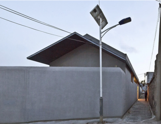 Người đàn ông 36 tuổi bỏ phố về quê, xây nhà dưỡng già cho bố mẹ: Đẹp chưa từng thấy, cả làng ghen tỵ- Ảnh 4.