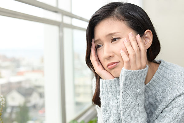 Qua 35 tuổi càng mệt và già nhanh? Bác sĩ gợi ý 7 thực phẩm "tự nhiên" giúp trẻ lại - Ảnh 2. Qua 35 tuổi càng mệt và già nhanh? Bác sĩ gợi ý 7 thực phẩm "tự nhiên" giúp trẻ lại - Ảnh 2.