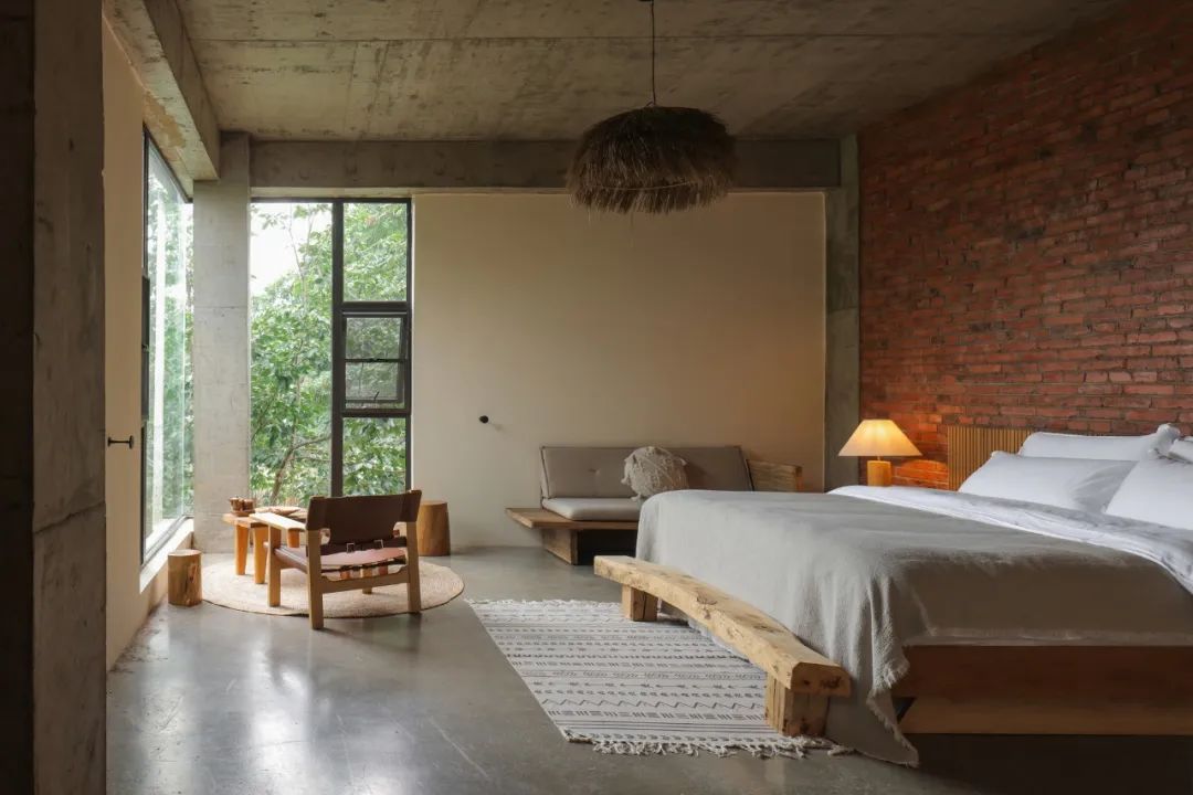 Dùng sạch tiền tiết kiệm để xây nhà: Lời khuyên cho cuộc sống ổn định hơn - Ảnh 18.