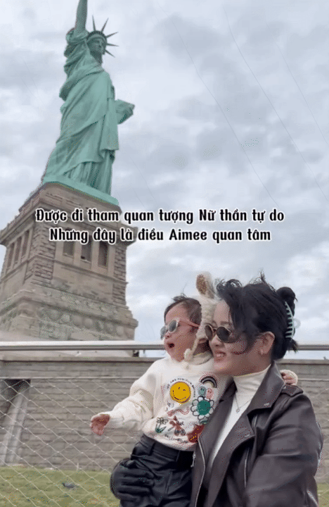 Khóc ở Mỹ, ngã ở Paris..., cô bé mới 3 tuổi đã được "vi vu" khắp thế giới: Đúng là "tuổi thơ dữ dội" khiến người lớn còn phải ước ao - Ảnh 3.